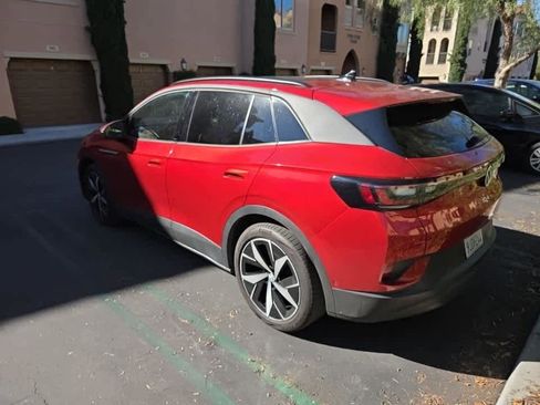 Used 2023 Volkswagen ID.4 Pro S image 5