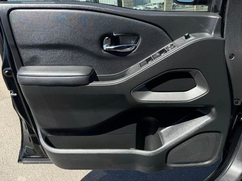 Certified 2023 Nissan Frontier SV w/ SV Convenience Package image 20