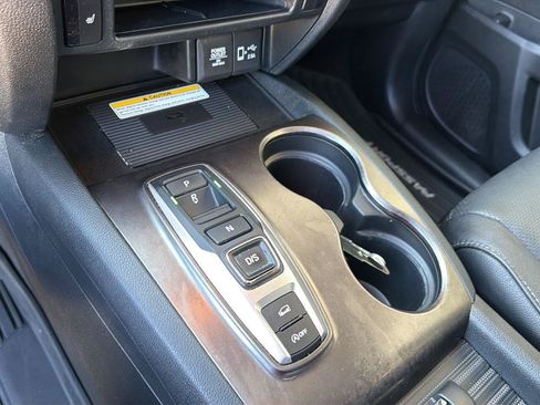 Used 2023 Honda Passport EX-L image 27