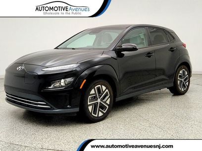 Used 2023 Hyundai Kona SE w/ Cargo Package