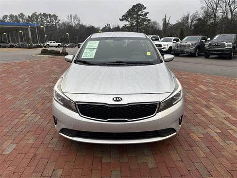 Used 2018 Kia Forte LX image 31