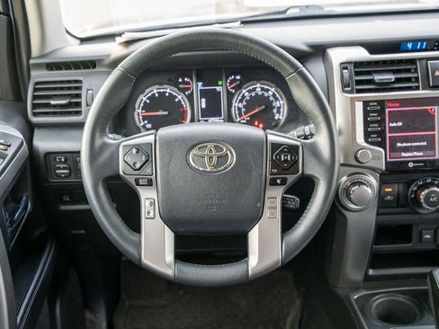 Used 2022 Toyota 4Runner TRD Sport image 13