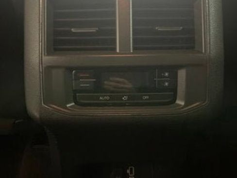 Used 2018 Volkswagen Atlas SE AWD/4WD image 13
