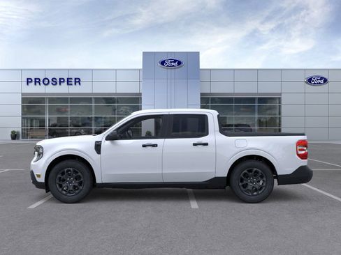 New 2025 Ford Maverick XLT image 3