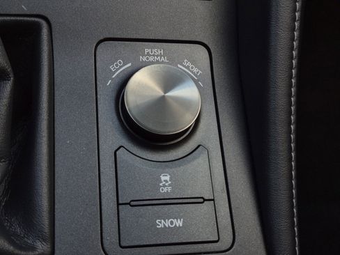 Used 2015 Lexus RC 350 AWD w/ Navigation System Package image 19