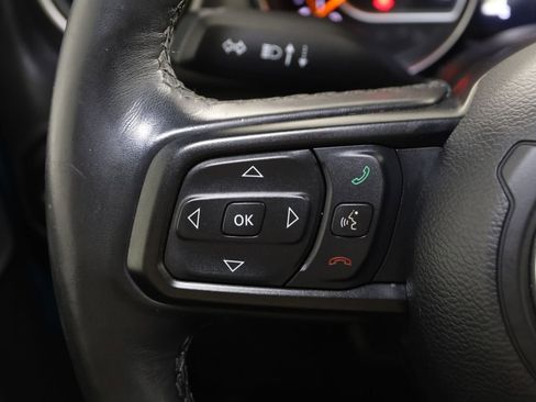 Used 2020 Jeep Wrangler Sport image 32