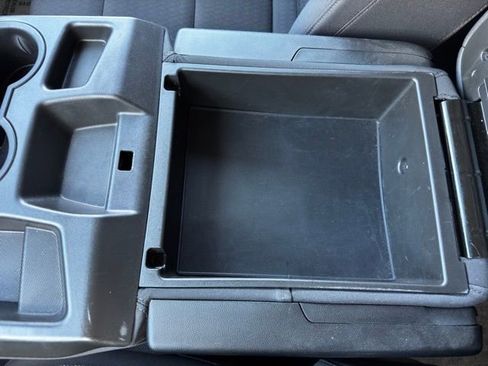 Used 2022 Chevrolet Silverado 1500 LT image 19