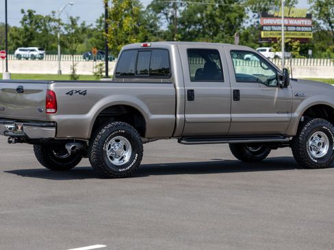Used 2002 Ford F250 XL AWD/4WD image 10