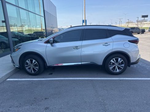 Used 2022 Nissan Murano SV image 7