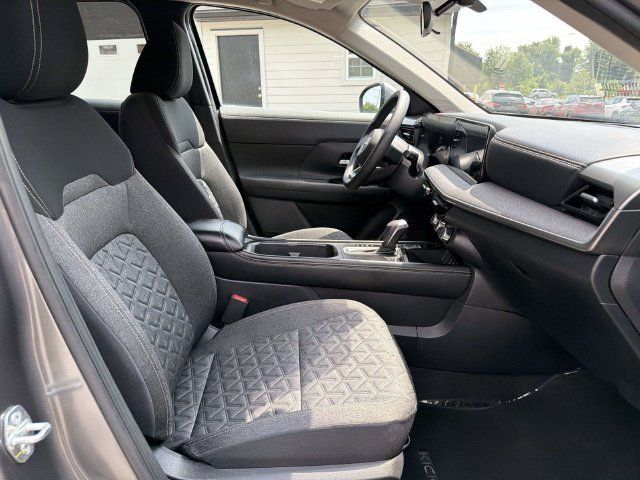 Used 2025 Nissan Kicks SV w/ Illumination Package AWD/4WD image 12