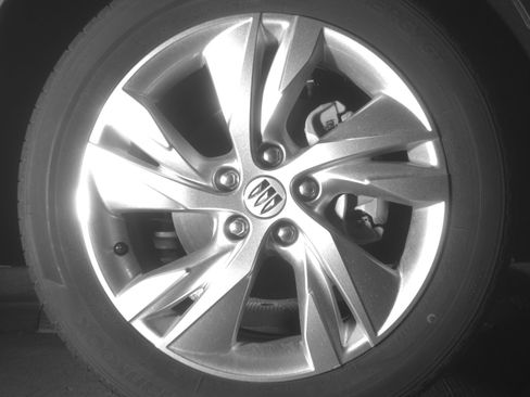 Used 2025 Buick Encore GX Preferred AWD/4WD image 13