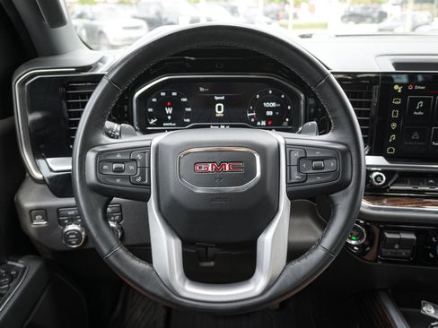 Used 2024 GMC Sierra 1500 Elevation AWD/4WD image 18