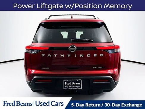 Used 2022 Nissan Pathfinder SV w/ SV Premium Package AWD/4WD image 8