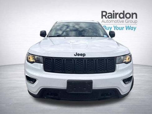 Used 2019 Jeep Grand Cherokee Laredo image 35