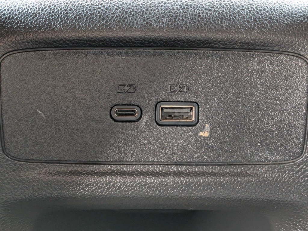 Used 2024 Buick Envista Sport Touring w/ Convenience II Package FWD image 15