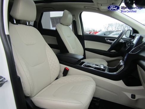 Certified 2024 Ford Edge Titanium w/ Equipment Group 301A AWD/4WD image 19