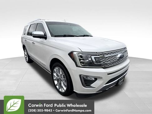 Used 2019 Ford Expedition Platinum AWD/4WD image 3