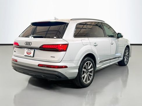 Used 2023 Audi Q7 2.0T Premium Plus w/ Premium Plus Package AWD/4WD image 4