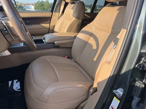 Certified 2023 Land Rover Range Rover SE AWD/4WD image 12