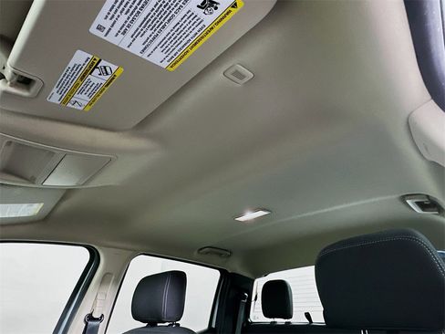 Used 2020 Ford Ranger XLT w/ Equipment Group 301A Mid image 11