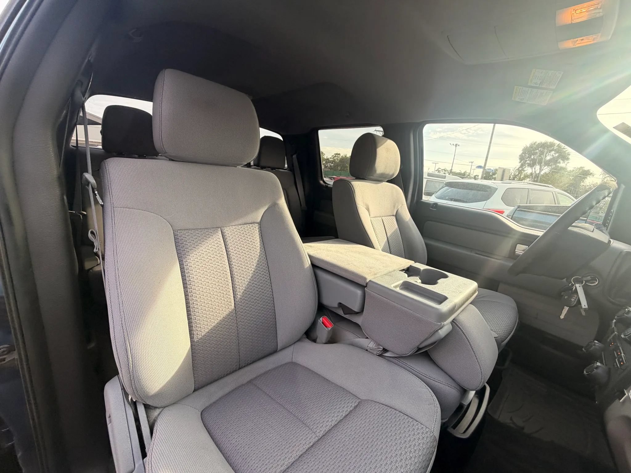 Used 2013 Ford F150 XLT AWD/4WD image 21
