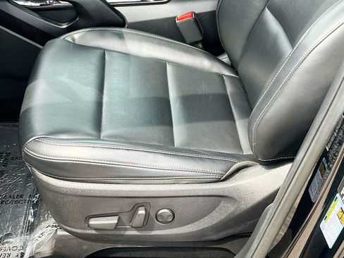 Used 2024 Kia Telluride S w/ S Sunroof Package FWD image 19