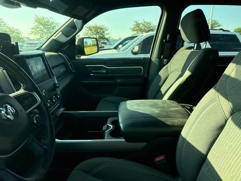 Used 2019 RAM 1500 Big Horn AWD/4WD image 10