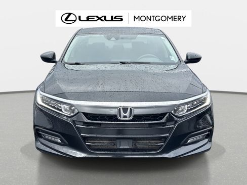 Used 2018 Honda Accord EX image 9