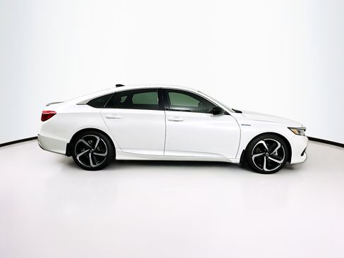 Used 2022 Honda Accord Sport image 10