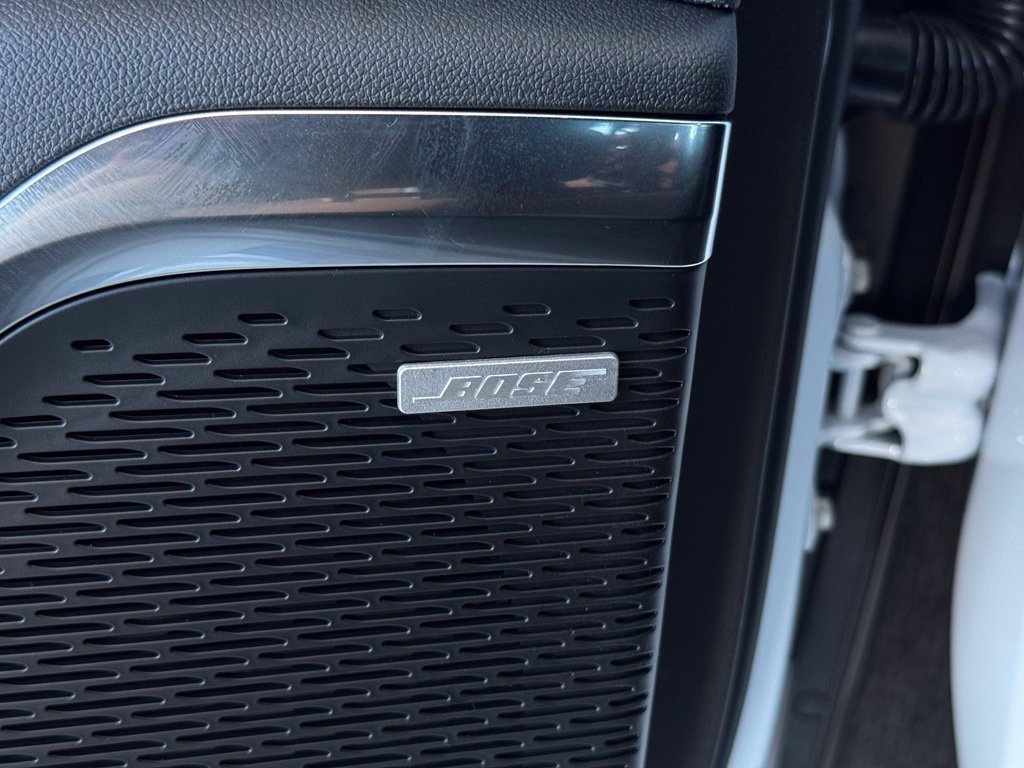 New 2027 Chevrolet Traverse RS w/ LPO, Floor Liner Package FWD image 31