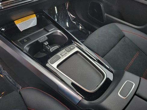 Certified 2026 Mercedes-Benz GLB 35 AMG 4MATIC image 19