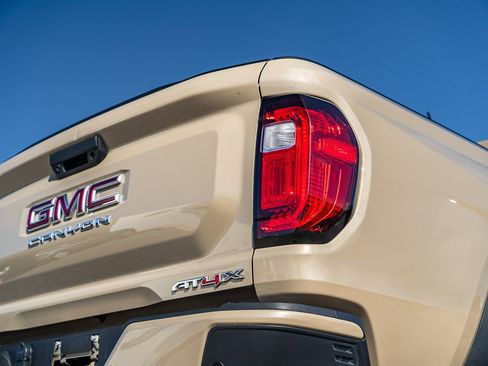 Used 2023 GMC Canyon AT4X image 20