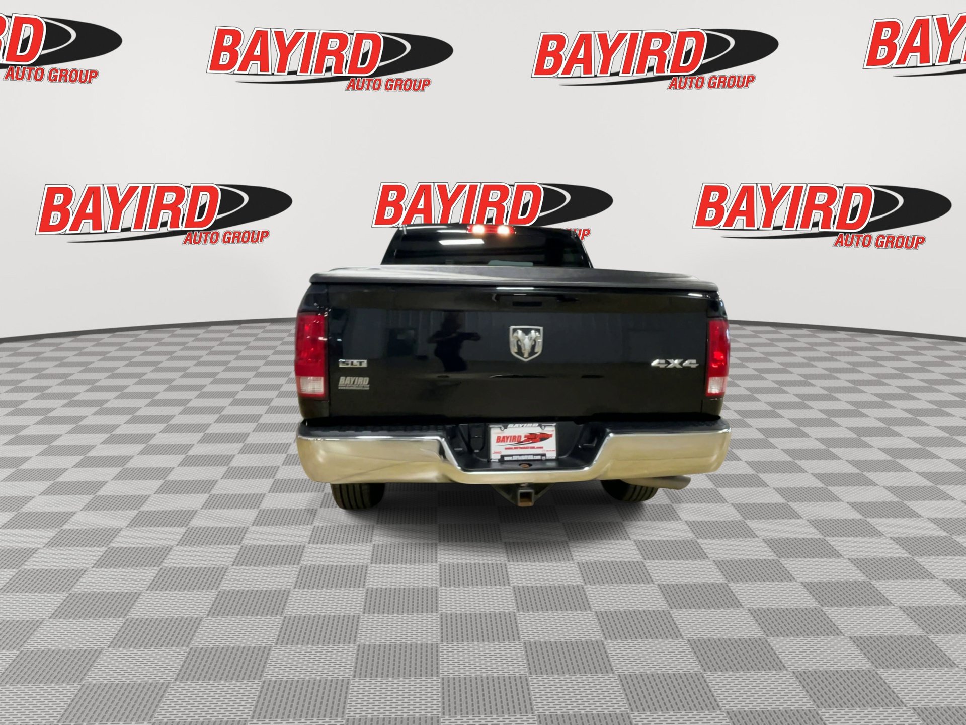 Used 2022 RAM 1500 Classic SLT AWD/4WD image 7