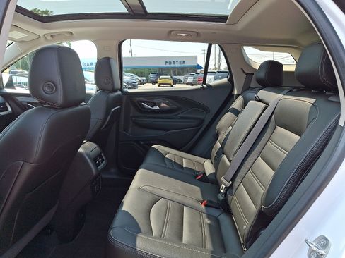 Certified 2023 GMC Terrain Denali w/ Denali Premium Package AWD/4WD image 10