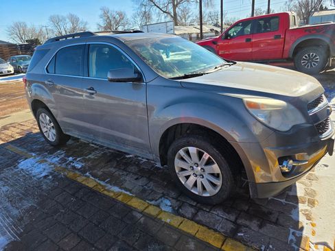 Used 2011 Chevrolet Equinox LT image 5