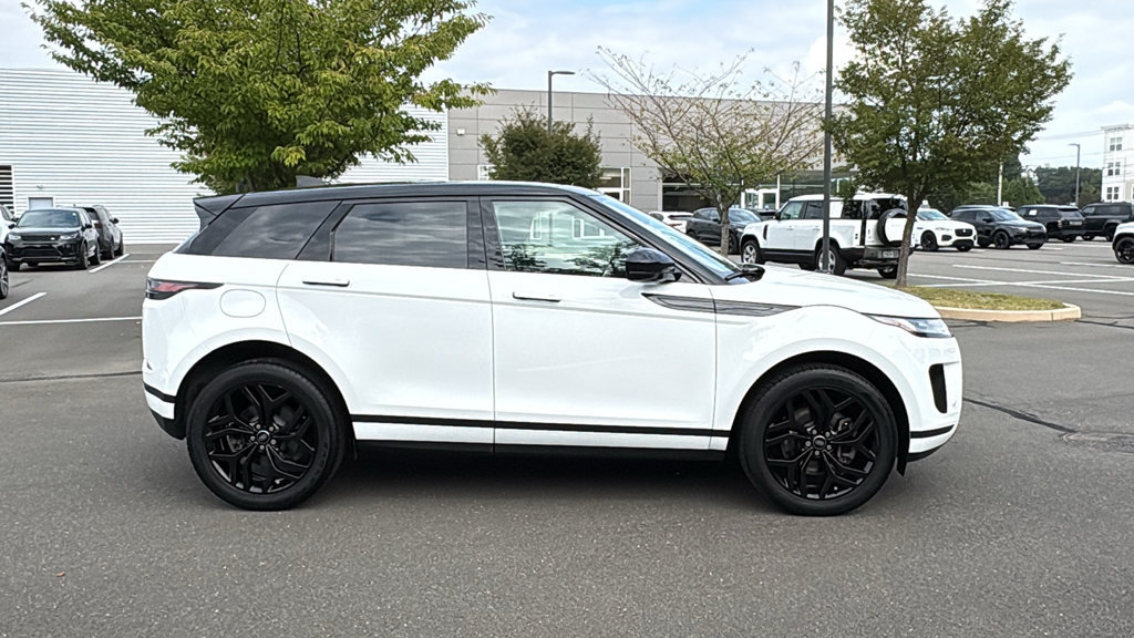 Used 2023 Land Rover Range Rover Evoque S AWD/4WD image 9