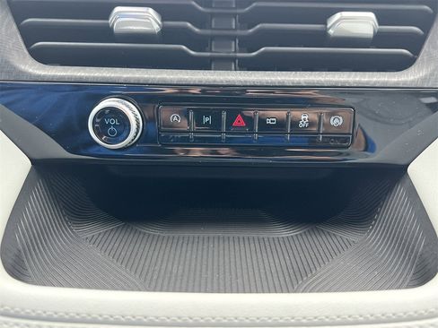 New 2026 Ford Explorer Platinum w/ LUX Leather Package image 6