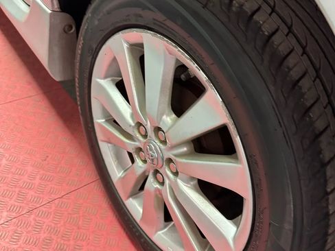 Used 2010 Toyota Corolla S image 27