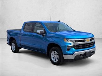 Used 2025 Chevrolet Silverado 1500 LT w/ Safety Package AWD/4WD video 2