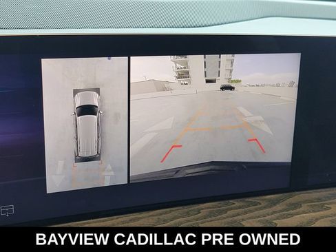 Used 2025 Cadillac Escalade Premium Luxury Platinum AWD/4WD image 29