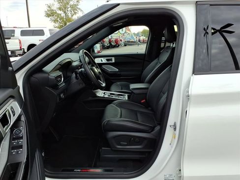 Used 2024 Ford Explorer ST w/ Equipment Group 401A image 15