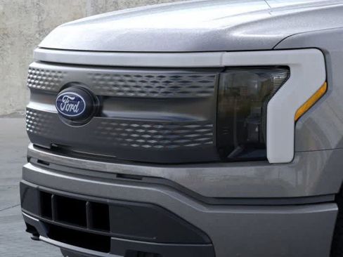 New 2025 Ford F150 Lightning XLT image 17