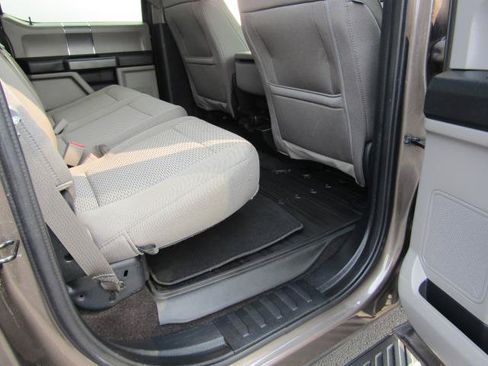 Used 2020 Ford F150 XLT w/ Equipment Group 302A Luxury AWD/4WD image 12