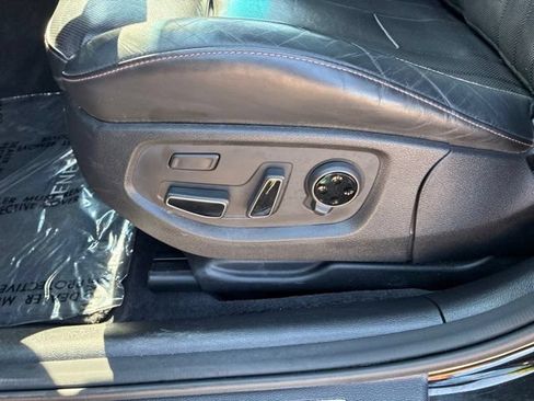Used 2018 Genesis G80 3.3T Sport AWD/4WD image 19