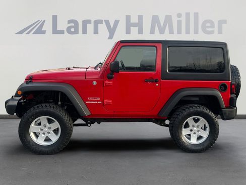 Used 2011 Jeep Wrangler Sport image 3