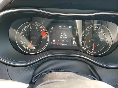 Used 2020 Jeep Cherokee Latitude Plus w/ Cold Weather Group image 27