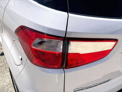 Used 2021 Ford EcoSport SE w/ SE Convenience Package FWD image 27