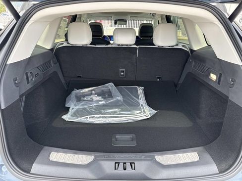 New 2026 Lincoln Nautilus Premier AWD/4WD image 11