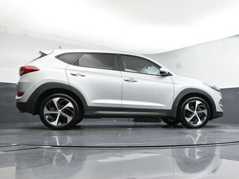 Used 2016 Hyundai Tucson Sport image 41