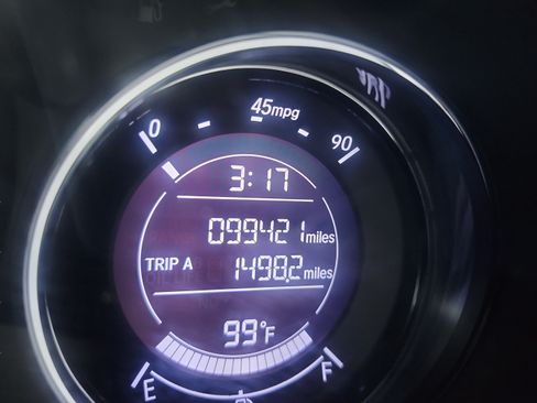 Used 2018 Honda HR-V EX-L image 14